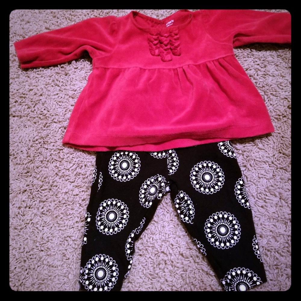 Cute 2 piece Carters baby girl outfit